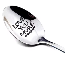 Lade das Bild in den Galerie-Viewer, Valentinstags Löffel mit Liebesbotschaften