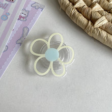Lade das Bild in den Galerie-Viewer, 3D Blumen-Phone Grip | Transparenter Handyhalter & Ständer in stilvollem Blumen-Design