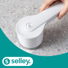 Lade das Bild in den Galerie-Viewer, Elektrischer Fusselrasierer | 2 in 1 USB betrieben - selley.de