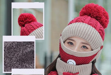 Lade das Bild in den Galerie-Viewer, Warme Strickmütze mit Schal und Maske | 3er Set - selley.de