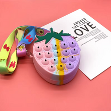 Lade das Bild in den Galerie-Viewer, Fidget Toy Pop It Taschen - selley.de
