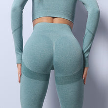 Lade das Bild in den Galerie-Viewer, Seamless Yoga Set für Damen | Leggings, Shorts und Top
