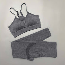Lade das Bild in den Galerie-Viewer, Seamless Yoga Set für Damen | Leggings, Shorts und Top
