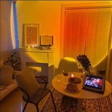 Lade das Bild in den Galerie-Viewer, Trendy TikTok Sunset Lampe - der neueste Hype
