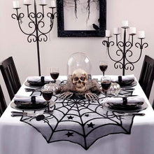 Lade das Bild in den Galerie-Viewer, Halloween Tischläufer aus Spitze
