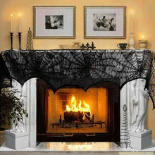 Lade das Bild in den Galerie-Viewer, Halloween Tischläufer aus Spitze

