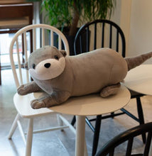 Lade das Bild in den Galerie-Viewer, XXL Otter Kuscheltier
